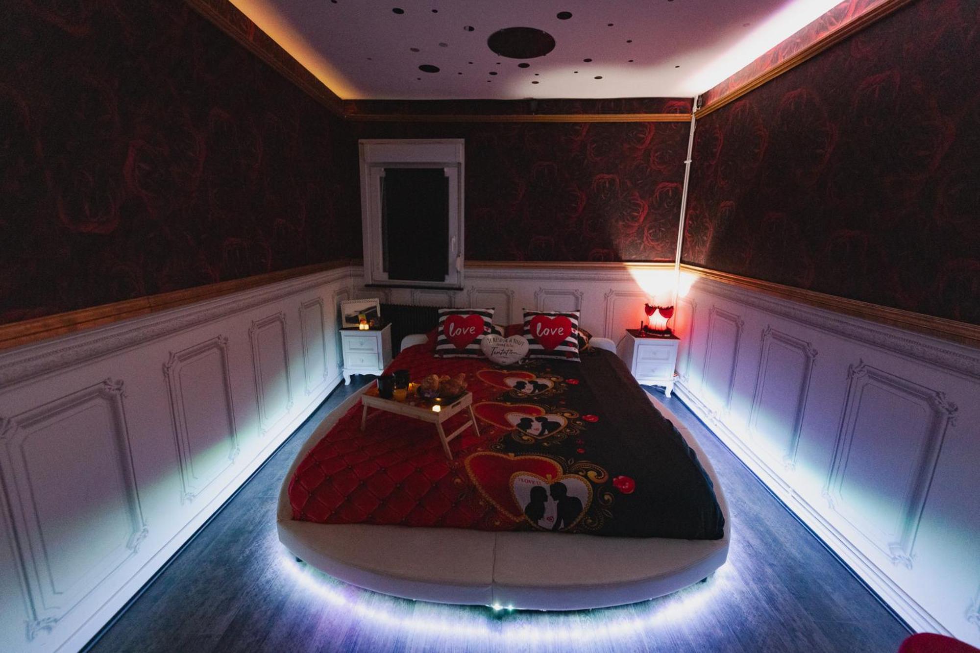 Bulle D'Amour , Une Nuit En Amoureux Thann Luaran gambar